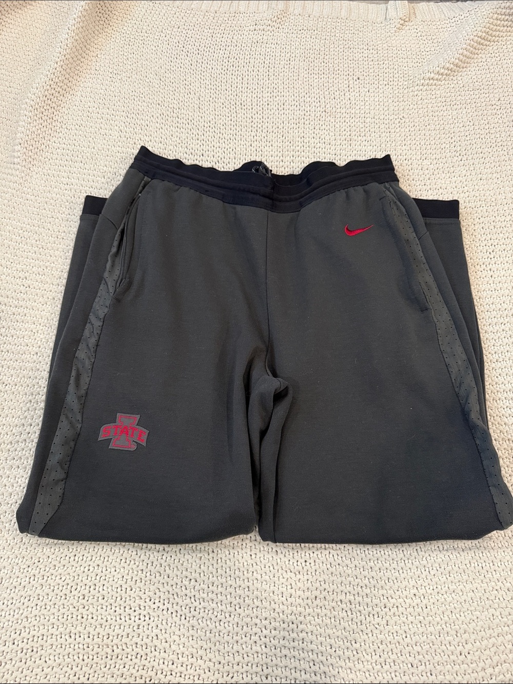 Nike Iowa State Cyclones ISU Sweatpants Dark Gray Red Size Large